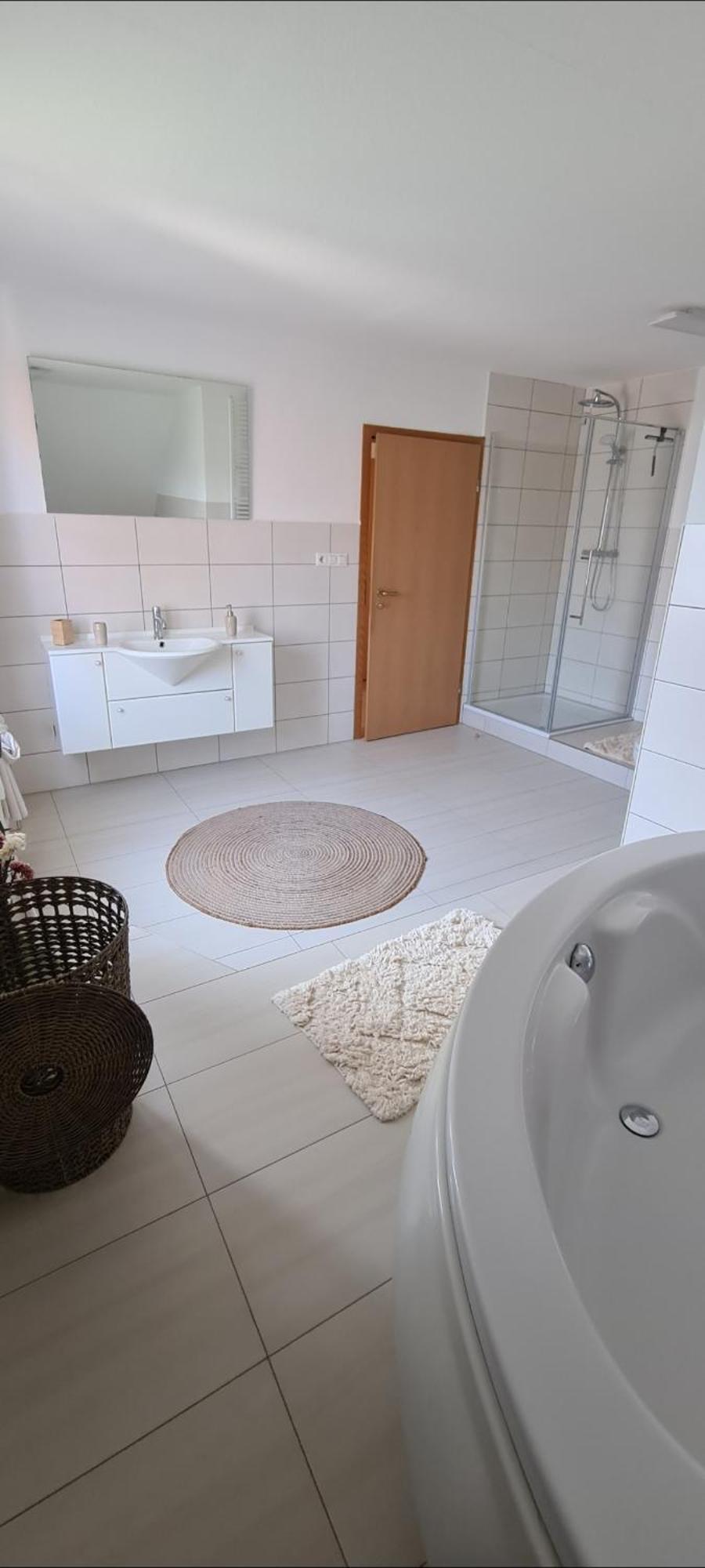 Stilvolle Ferienwohnung Free Parking, Space, Wlan Niestetal Buitenkant foto