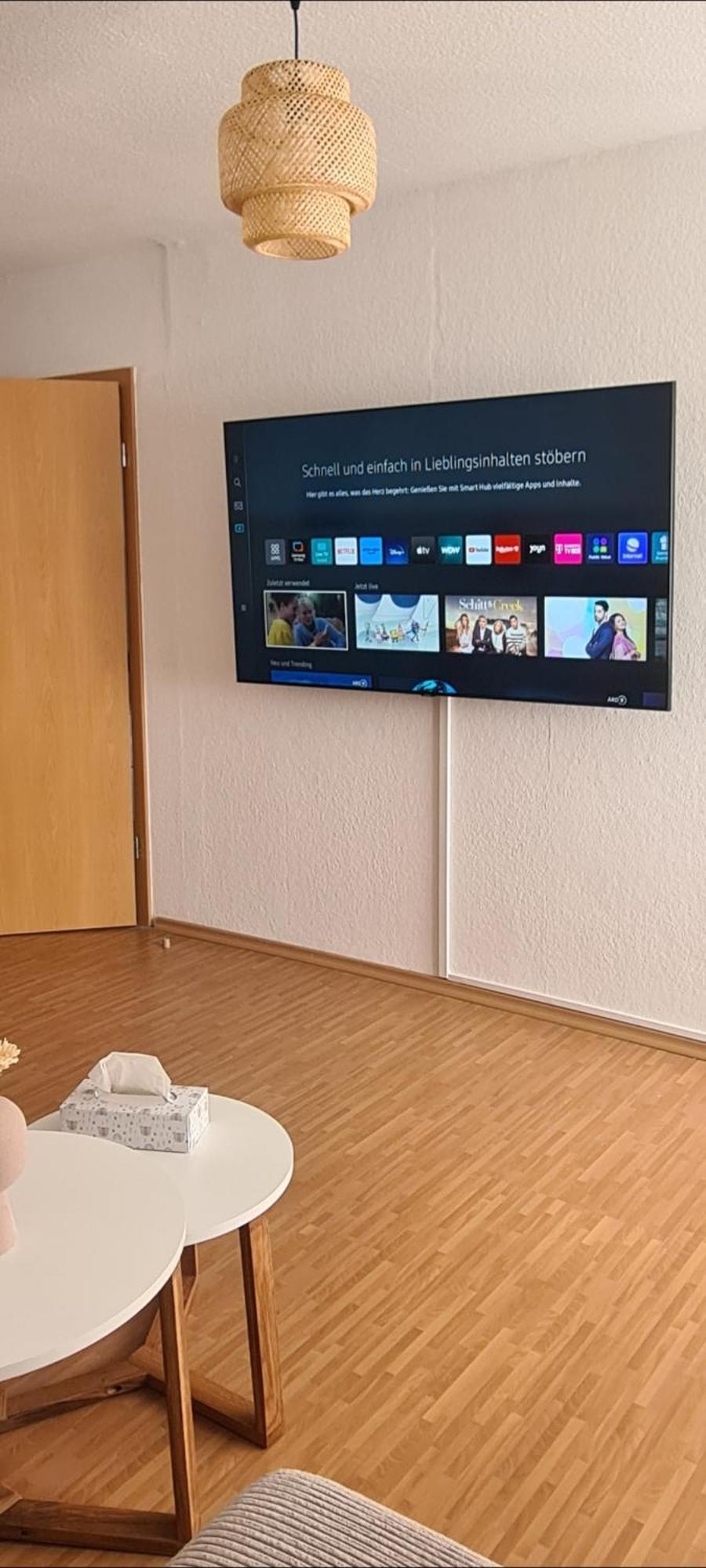Stilvolle Ferienwohnung Free Parking, Space, Wlan Niestetal Buitenkant foto